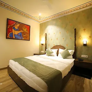 hotel-sahibs-royal-ville-500m-from-taj-mahal.agrahotelsindia.net/