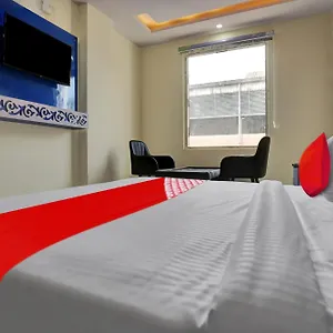 o-metro-heights-near-nangloi-railway-metro-station.hotelsdelhi.org/