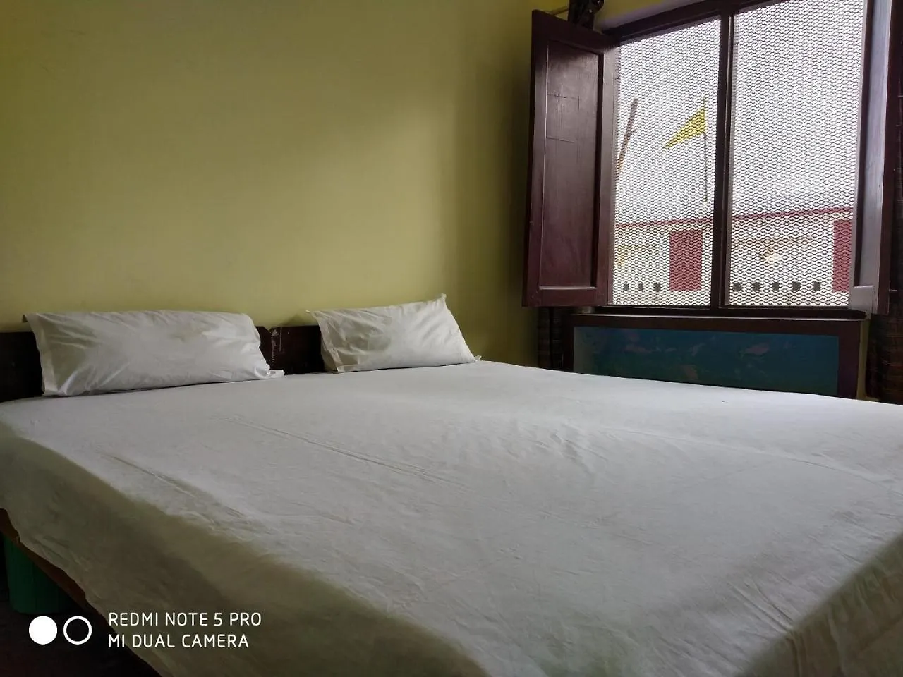 Vishnu Rest House Varanasi